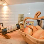 Apartamento Timeless With Free Private Parking *
