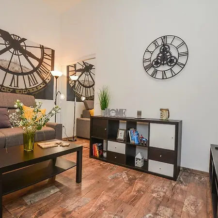 Apartament Timeless With Free Private Parking *