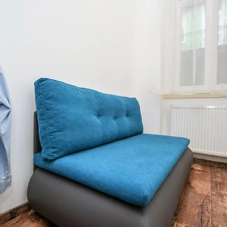 Timeless With Free Private Parking Apartament *